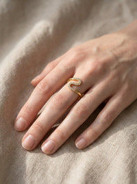 Wave Line Ring · hero